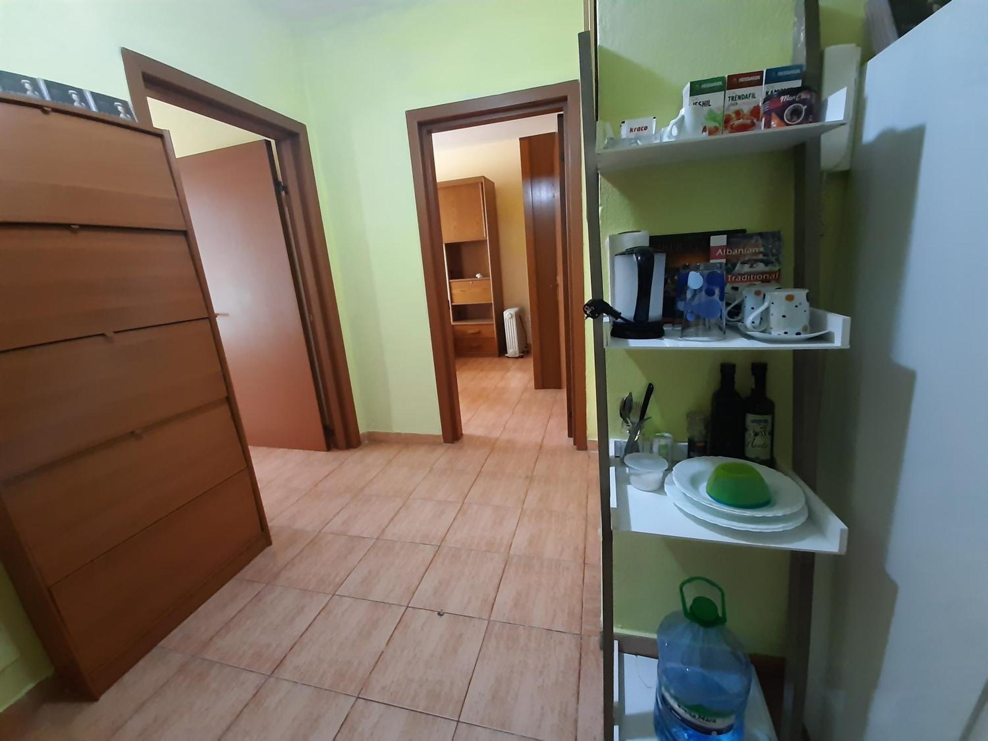Enki'S Guesthouse Тирана Экстерьер фото