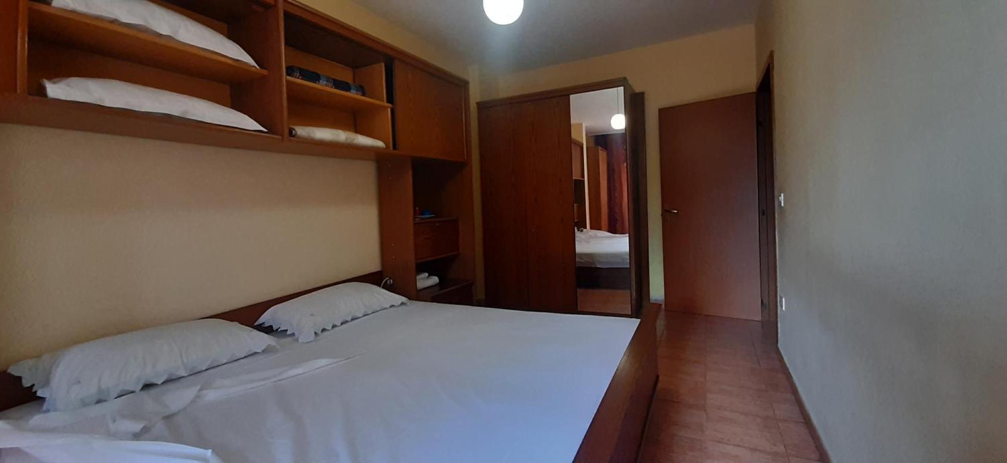 Enki'S Guesthouse Тирана Экстерьер фото